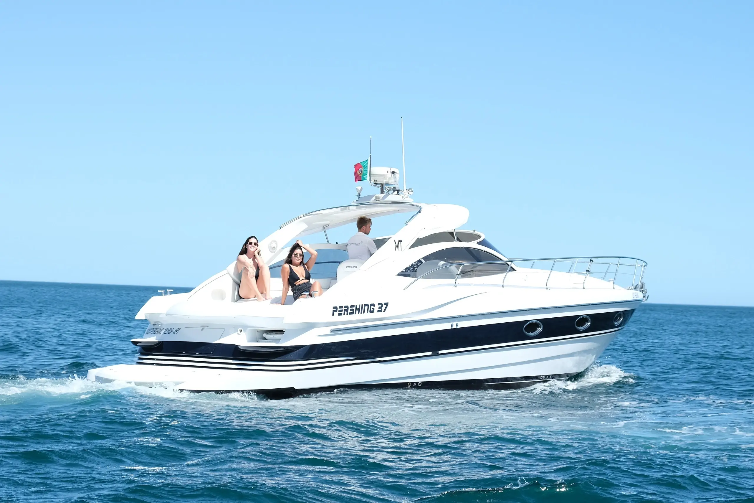 Yacht Pershing 37