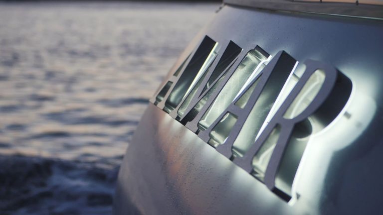 Yacht Flybridge 65 – yacht charter in Vilamoura, photo 4 | GMS Yachting