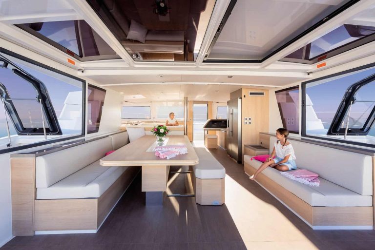 Catamaran Bali 54