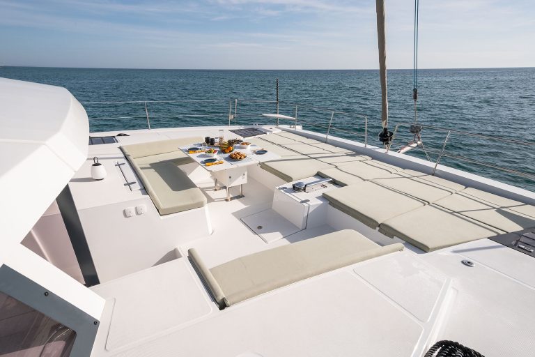 Catamaran Bali 54