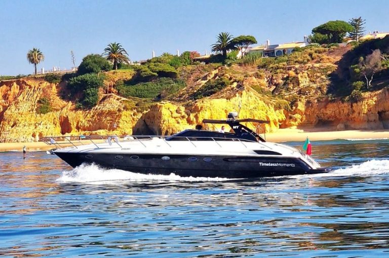Yacht Princess V55 – yacht charter in Vilamoura, photo 4 | GMS Yachting
