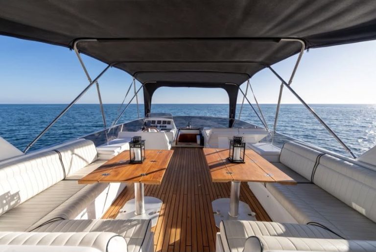 Yacht Lunga 72 – motor yacht charter in Lisbon, photo 11 | GMS Yachting