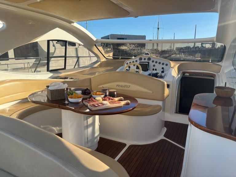 Yacht Primatist G41 – motor yacht charter in Lisbon, photo 3 | GMS Yachting