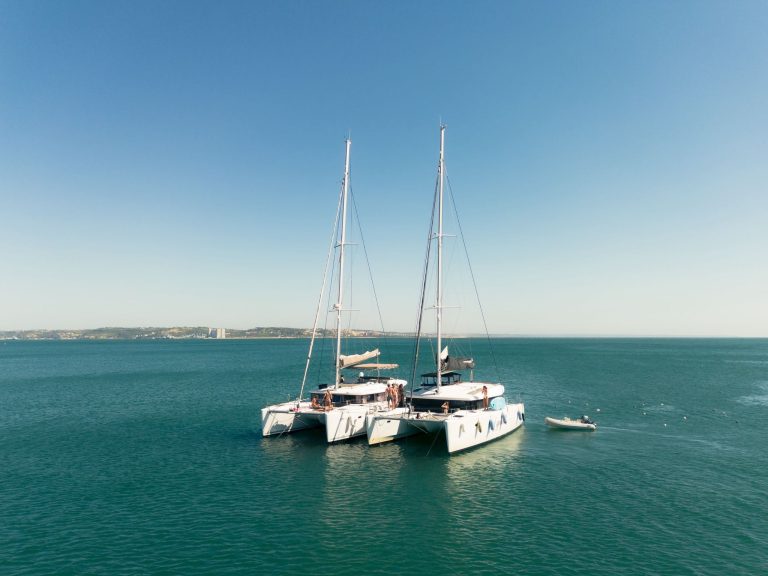 Catamaran Lagoon 45 – catamaran charter in Lisbon, photo 13 | GMS Yachting