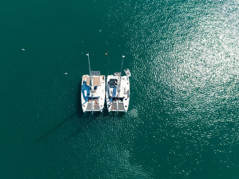 Catamaran Lagoon 45 – catamaran charter in Lisbon, photo 14 | GMS Yachting