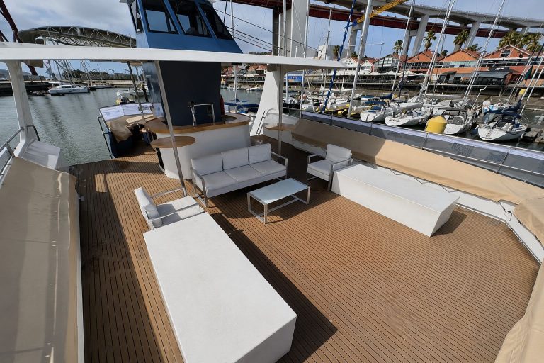 Seagull Catamaran – event boat charter in Lisbon, photo 5 | GMS Yachting