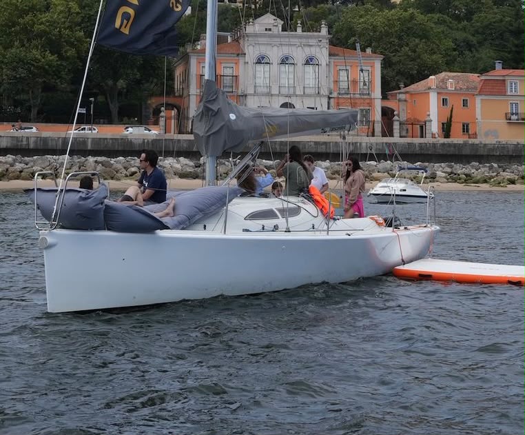 R Sailing Boat – private sailboat rental in Lisbon with skipper | GMS Yachting