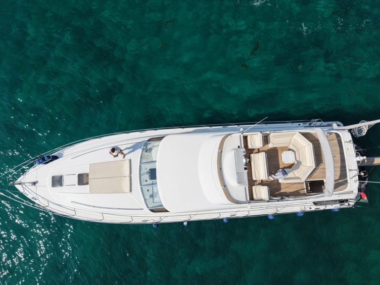 Yacht Princess 65 – motor yacht charter in Lisbon, photo 20 | GMS Yachting