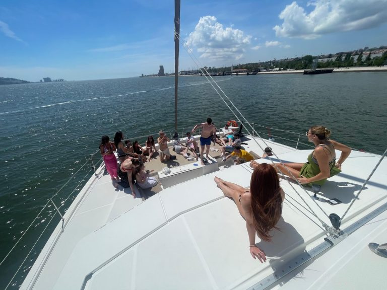 Catamaran Bali 54