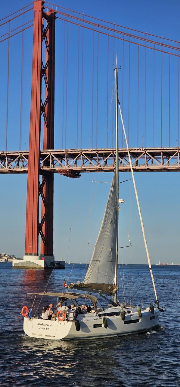 Sailboat Maharani – sailboat charter in Lisbon, photo 15 | GMS Yachting