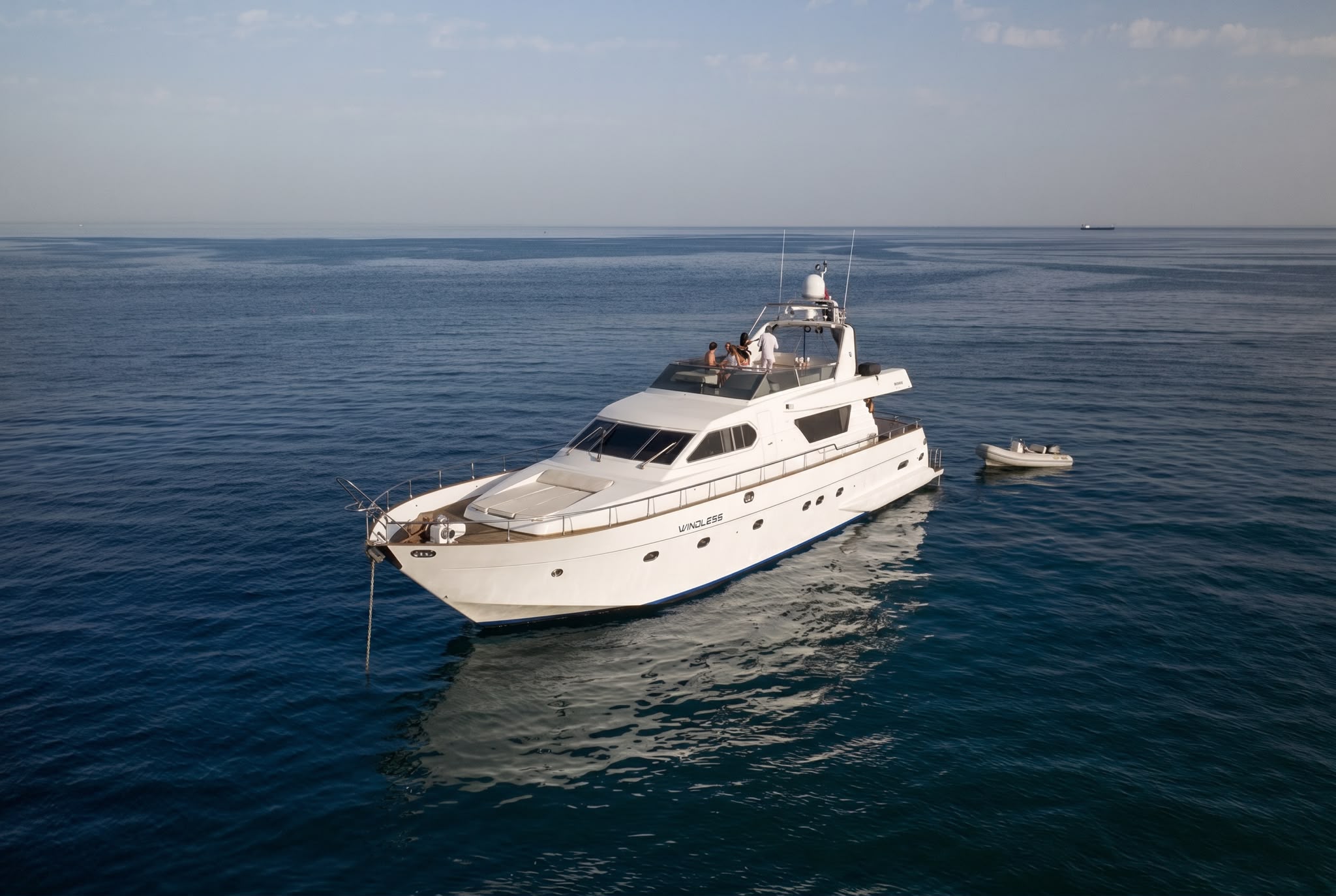 SuperYacht Lunga 72